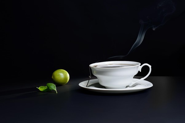 Designerska filiżanka do kawy. Przegląd artystycznych projektów Ćmielów Design Studio