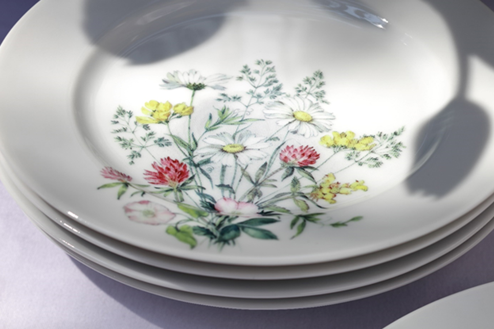 Porcelana w kwiaty – powiew wiosny z porcelaną marki Chodzież 